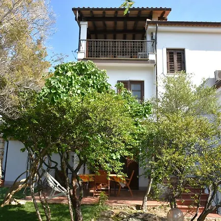 Juniper * סנטה מריה נברזה