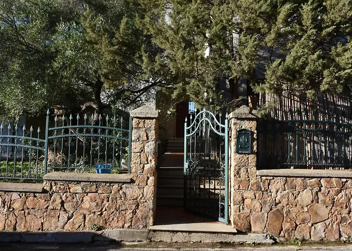 Juniper * Santa Maria Navarrese